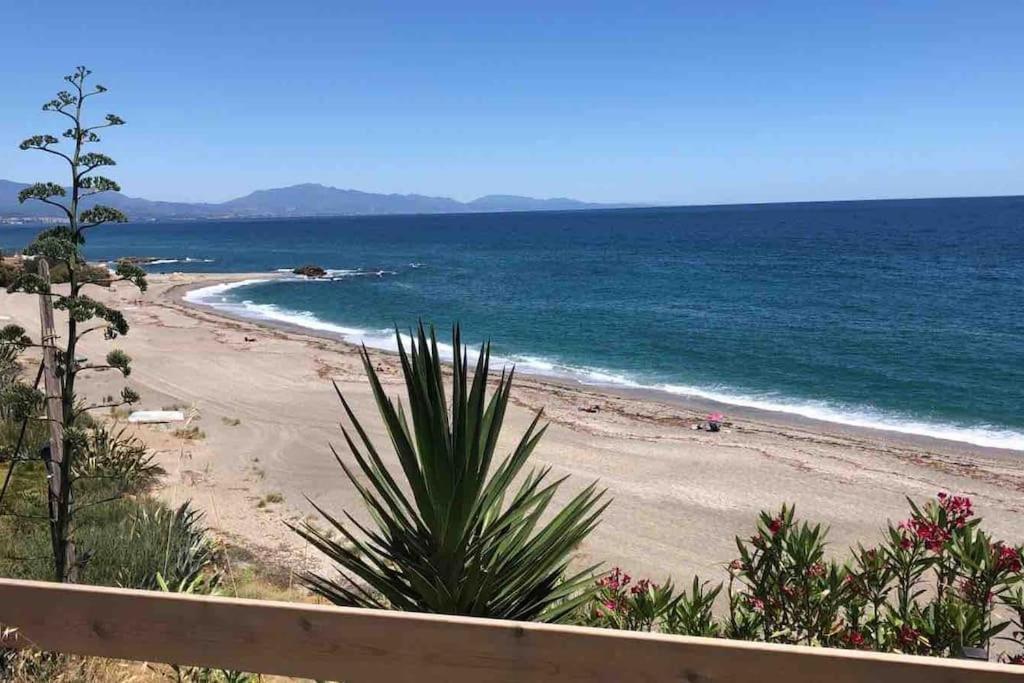 Superbe Appartement Avec Piscine A 800M De La Mer Bahia de Casares Esterno foto